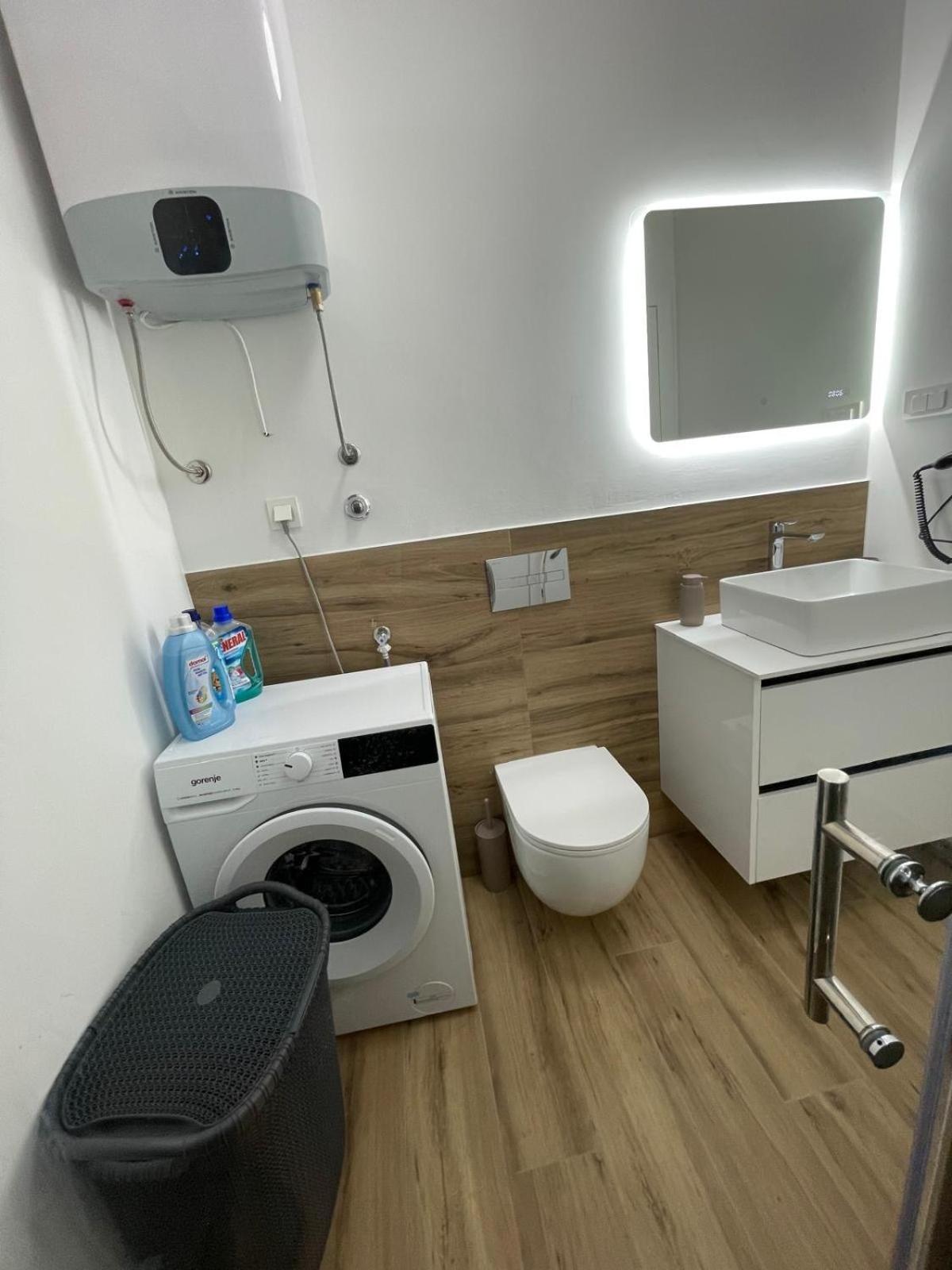 Aquavista Apartment Nin