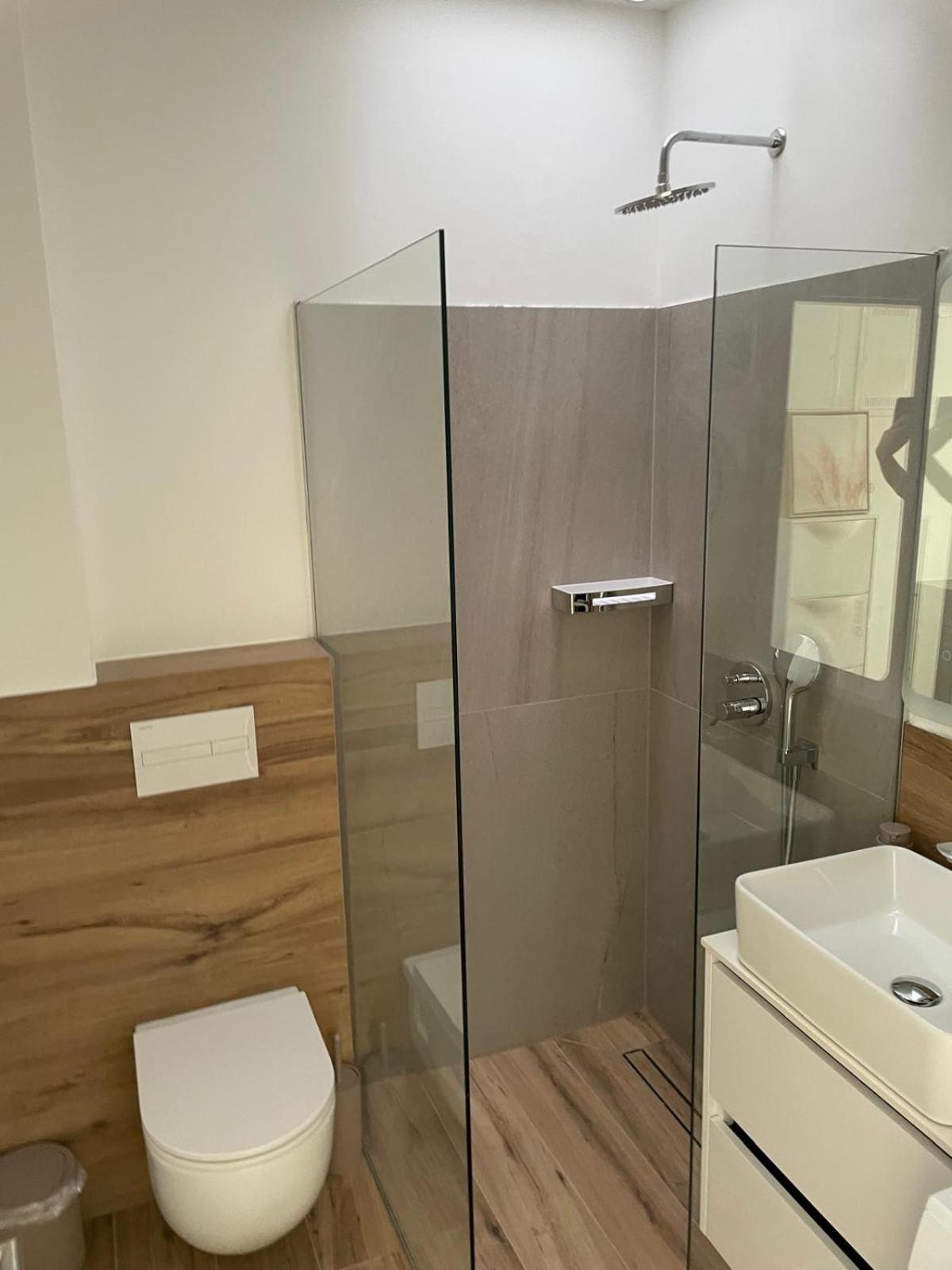 Aquavista Apartment Nin